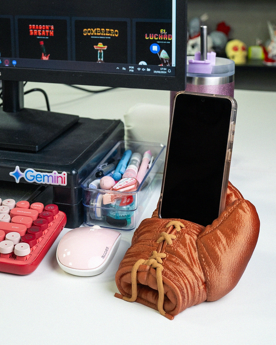Right Hook Phone Holder